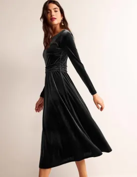 Abigail Velvet Midi Dress