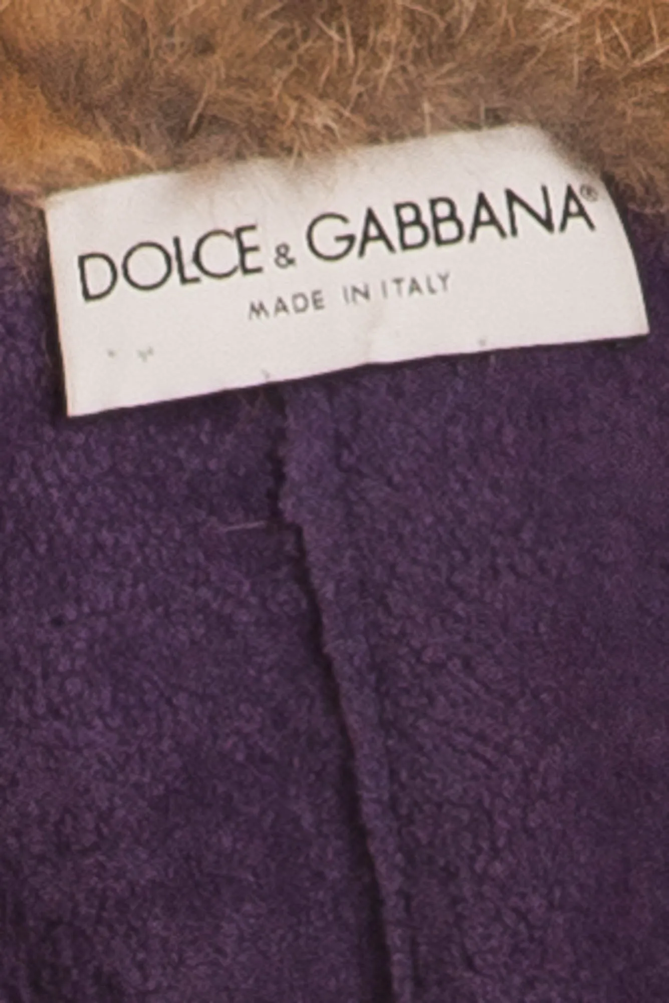 Dolce & Gabbana - Purple Shearling Coat with Fox Fur Collar - IT 40