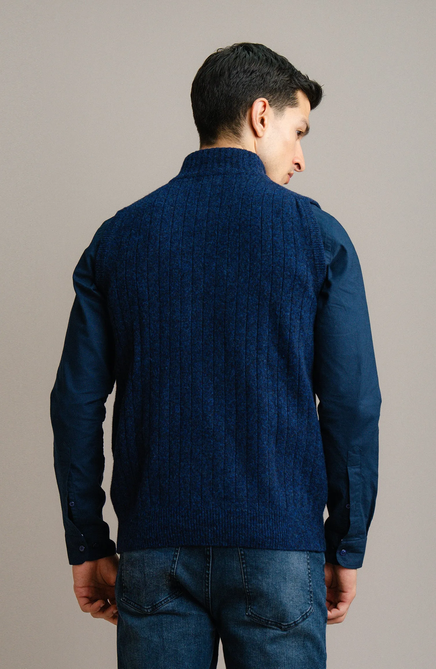 Lambs Wool Mock Neck Zipper-Sleeve Less