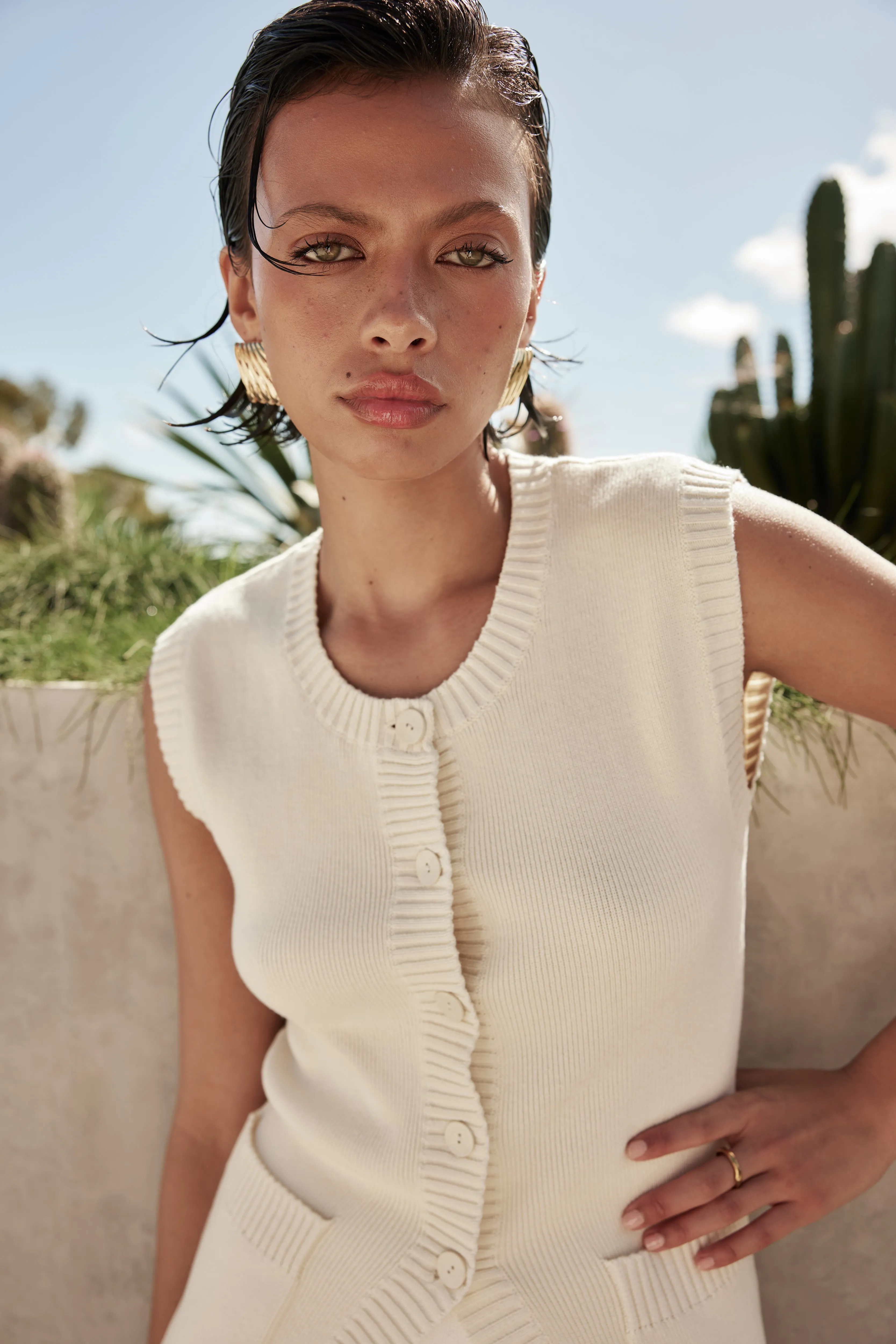 The Beverly Knit Vest (Cream)